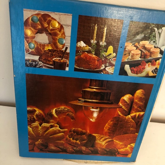 Book - Picture 4 of 4